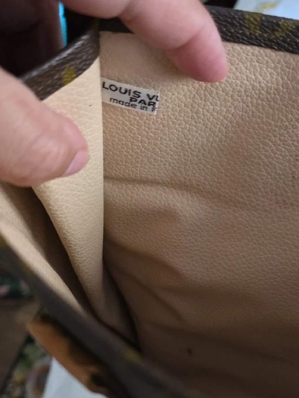 Louis Vuitton Monogram Canvas Shopper Tote - Brown & Tan